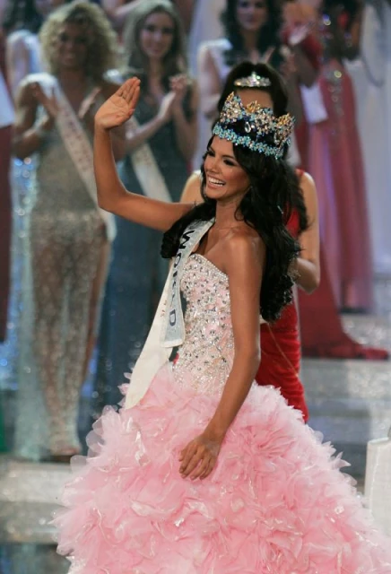 Венецуелка спечели Мiss World 2011
