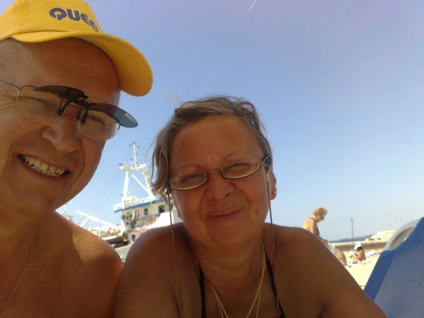 Това са най-близките на Алекс, на които тя дължи любовта си към пътешествията и живота