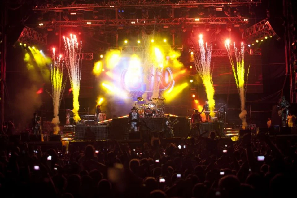 Guns n' Roses/ сн. Exit
