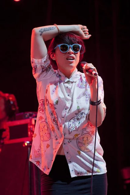 Little Dragon/ сн. Exit