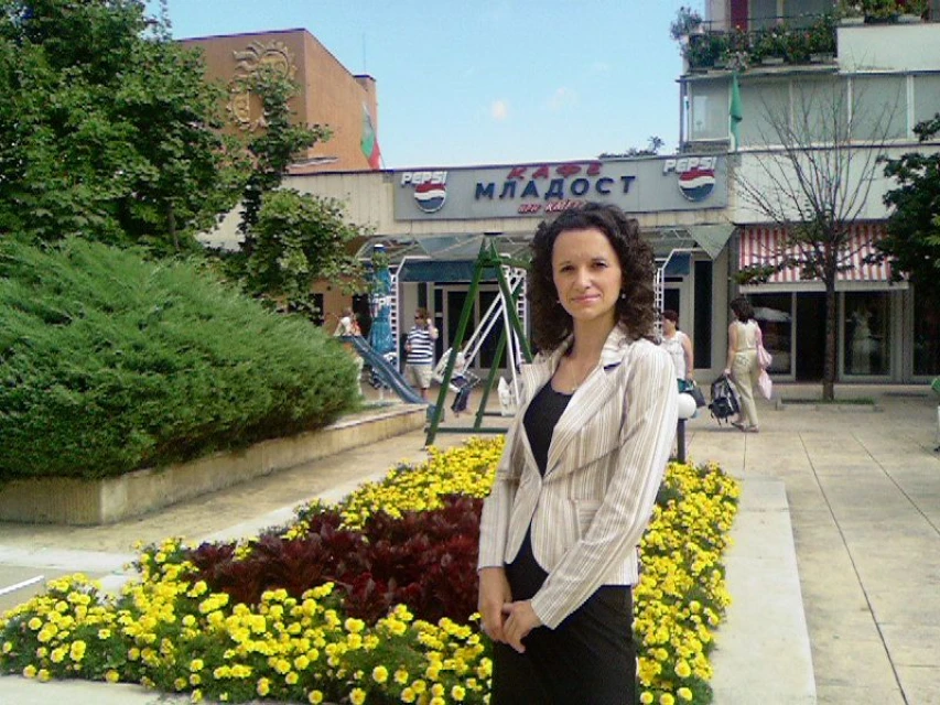 Ева